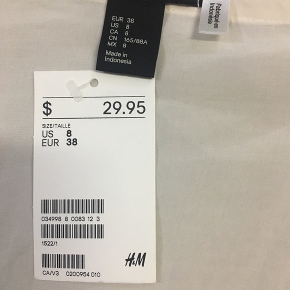 H&M Cream 3/4 sleeve blouse - Picture 5 of 5